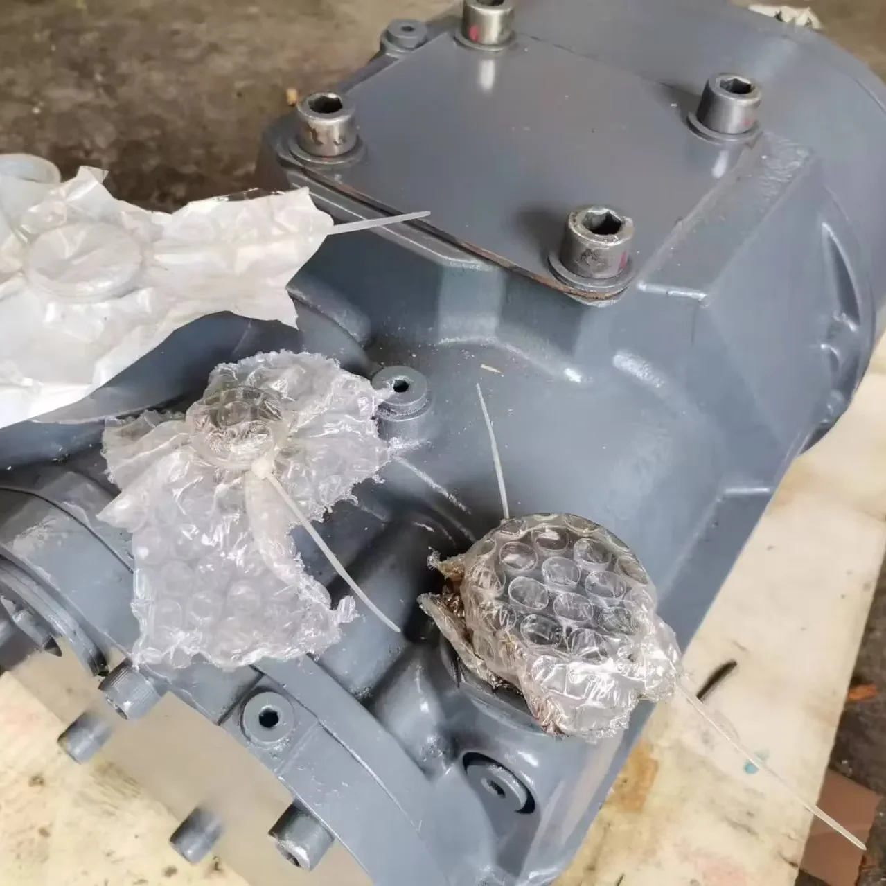 A11834274 A11834174 air End EK140NG L45-7 Industrial Air Compressor Spare Parts with Good Quality