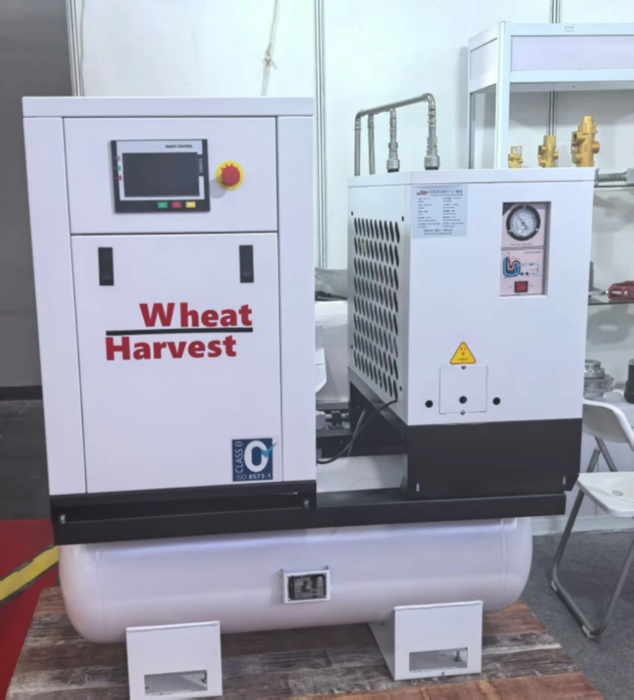 Oil-free Scroll Air Compressor Complete Machine Made Jiangsu China 3.7KW-55KW Brand Wheat Harvest Metal Construction 2-Year