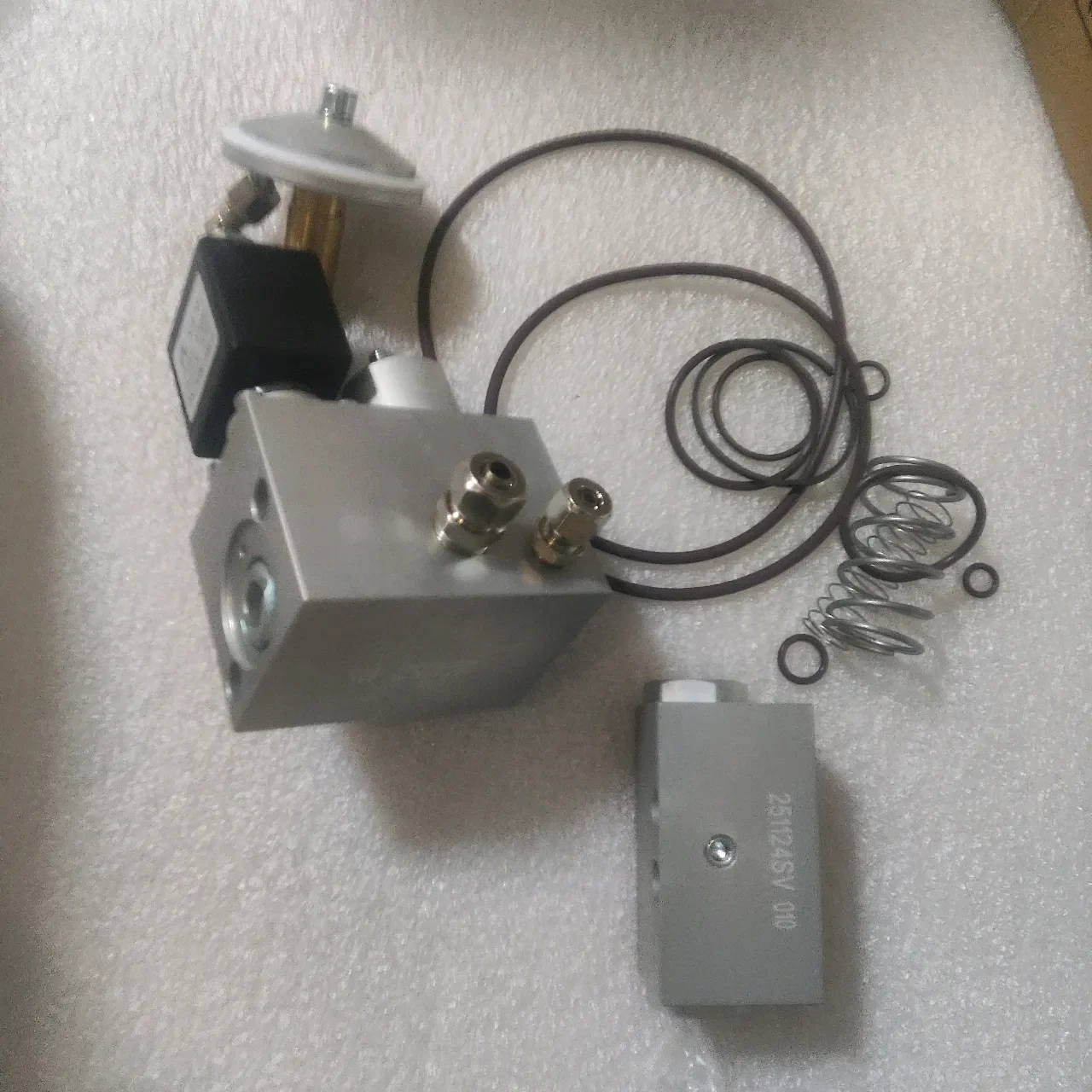 2605699220 Genuine air Intake Valve Repair Kits One-stop Sale of Industrial air Compressor Parts Customization - Image 5