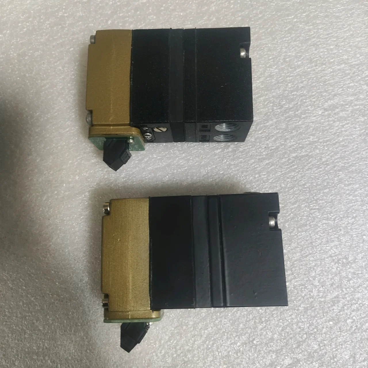 P8651A301 Centrifuge air Inlet Valve Transmitter Industrial air Compressor Parts Factory Direct Sales - Image 2