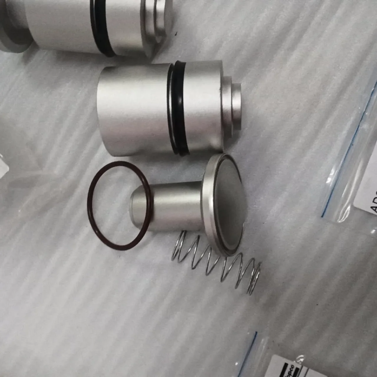 2205490598 Minimum Pressure Valve Maintenance Kits One-stop Sale of Industrial air Compressor Parts Customization - Image 4