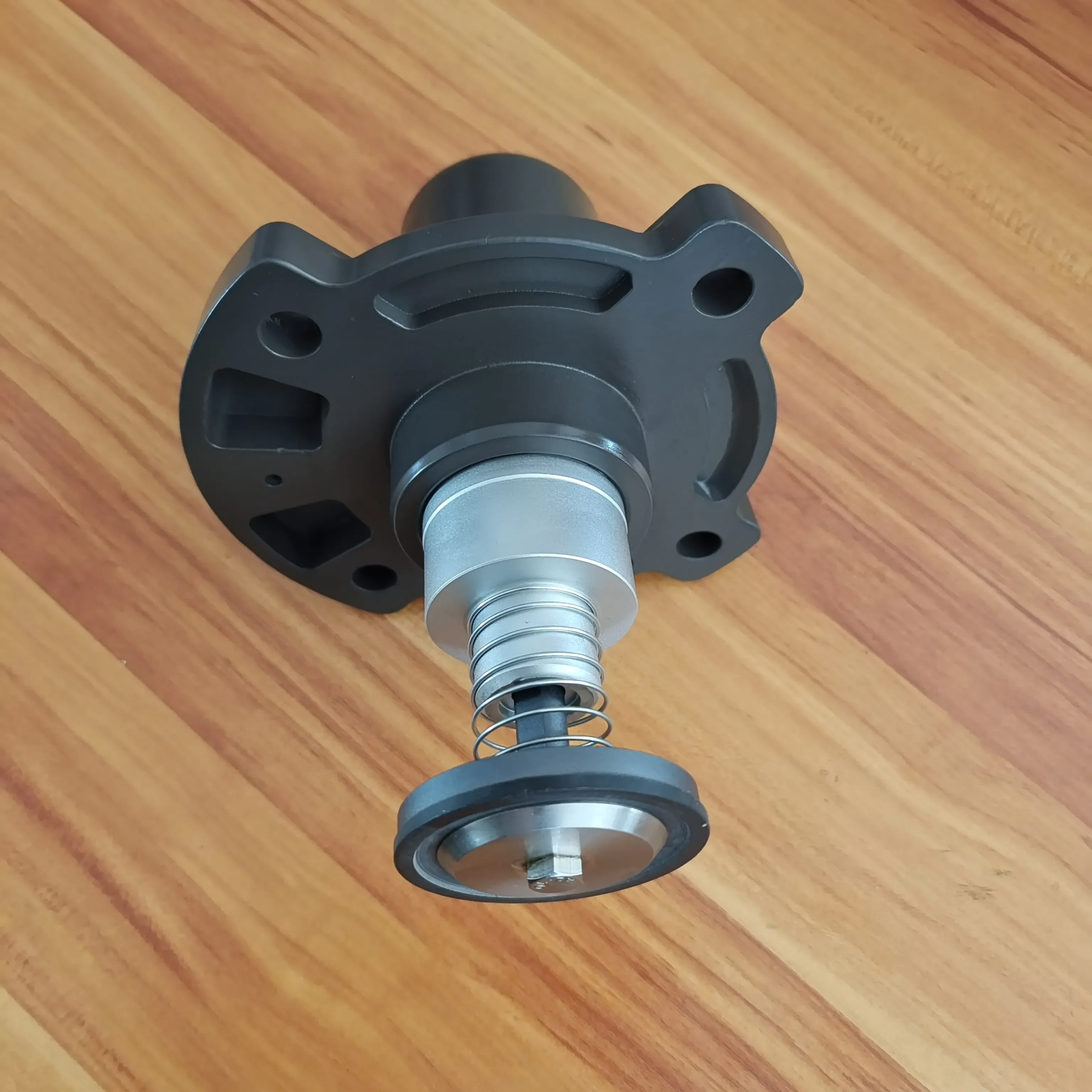 30831388 200ESV527A Minimum Pressure Valve Industrial air Compressor Parts Factory Direct Sales - Image 3