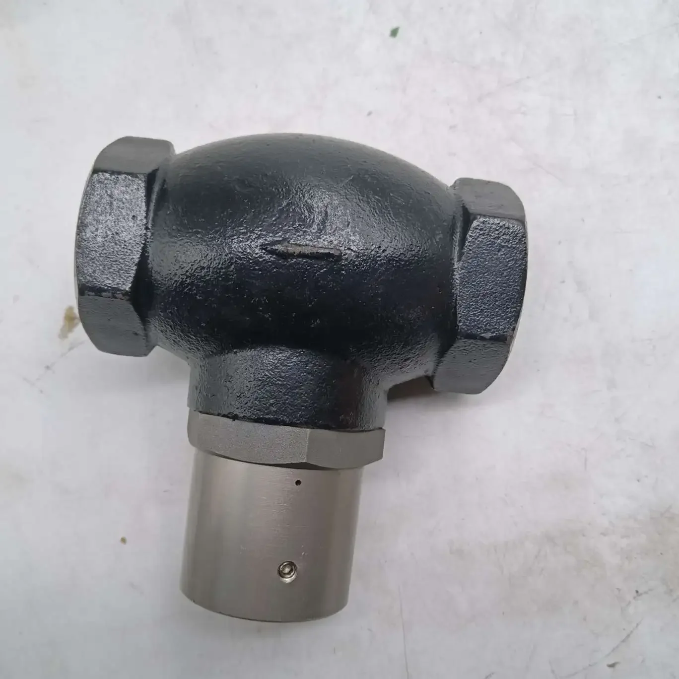 DN-32B Minimum Pressure Valve Industrial air Compressor Parts Factory Direct Sales - Image 2