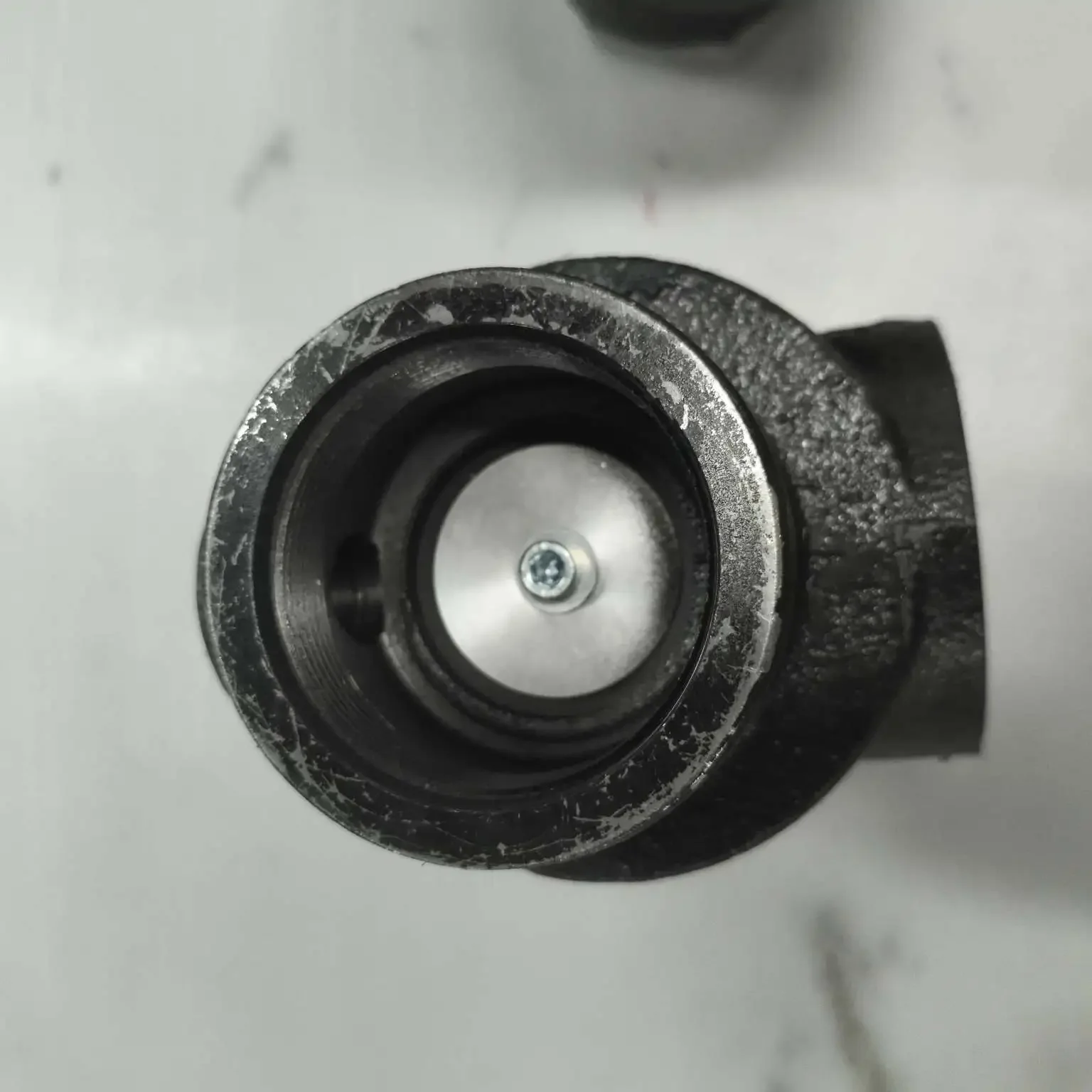 89242405 Minimum Pressure Valve Industrial air Compressor Parts Factory Direct Sales - Image 4