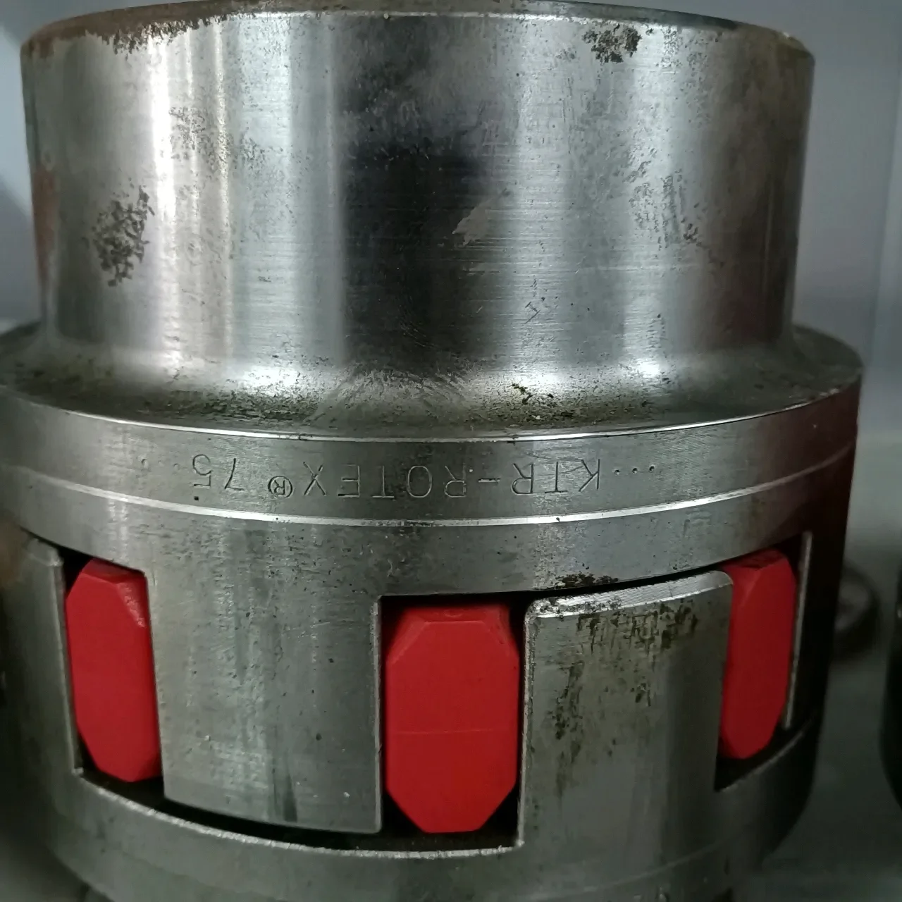 QX103766 Coupling (BLG175-7, 8, 10 bar Models) (RS) Industrial air Compressor Parts Factory Direct Sales - Image 3