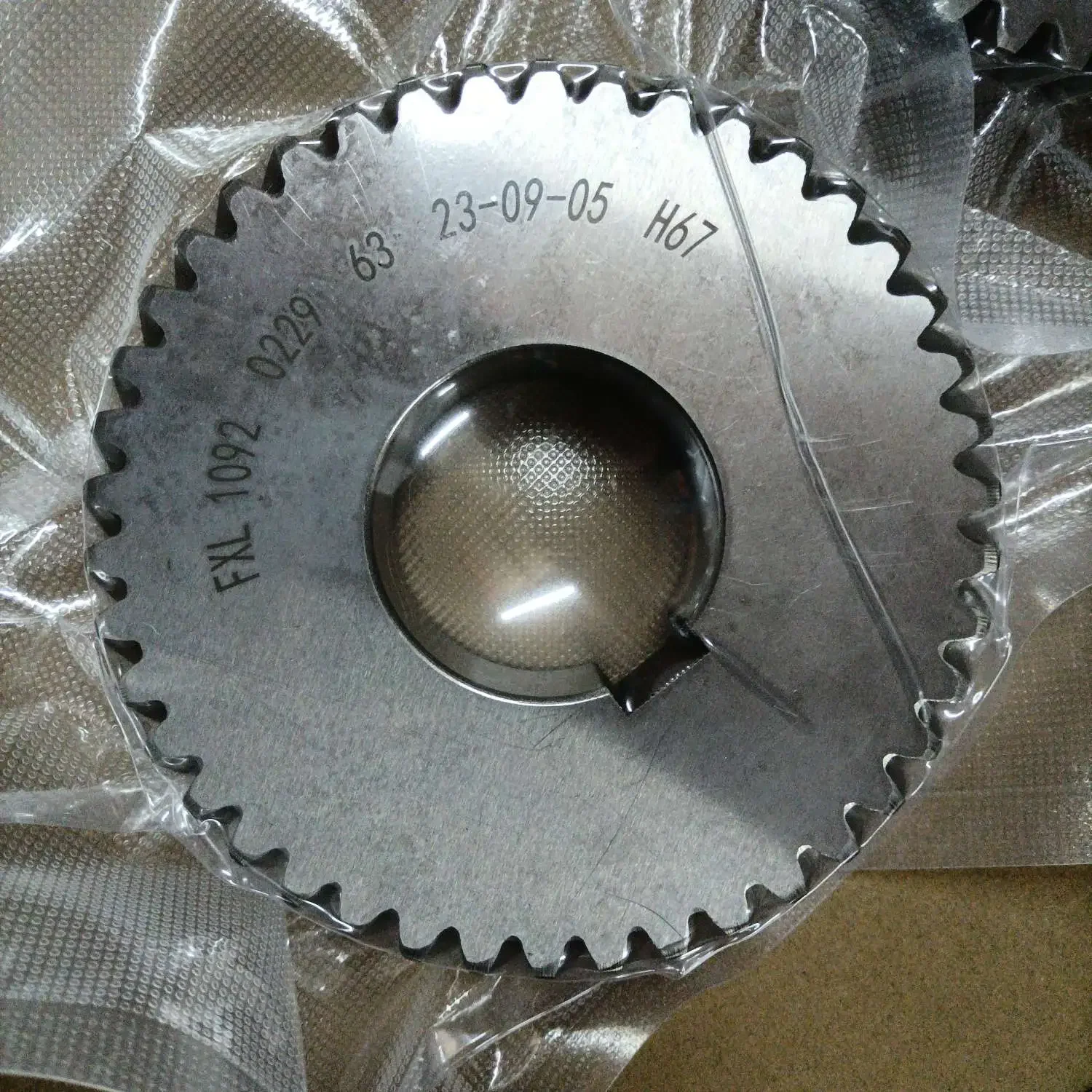 A11921614/55/62 T3030014R Gear Shaft &Large Gear Bearing Motor Side air Compressor Spare Parts High Quality - Image 3
