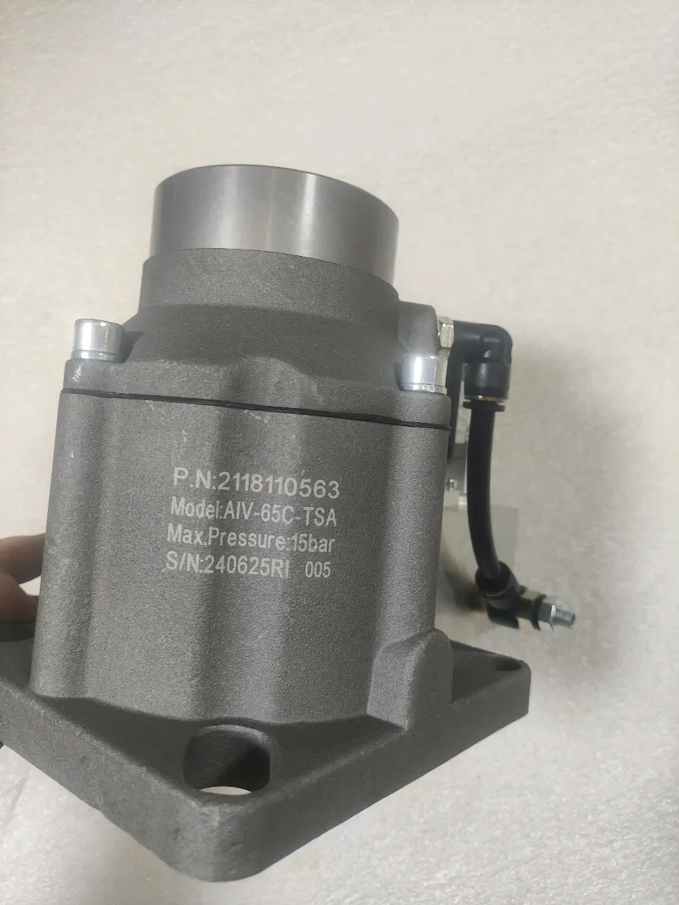 2104050256 2104059993 2104059991 Intake Valve Industrial air Compressor Parts Factory Direct Sales - Image 2