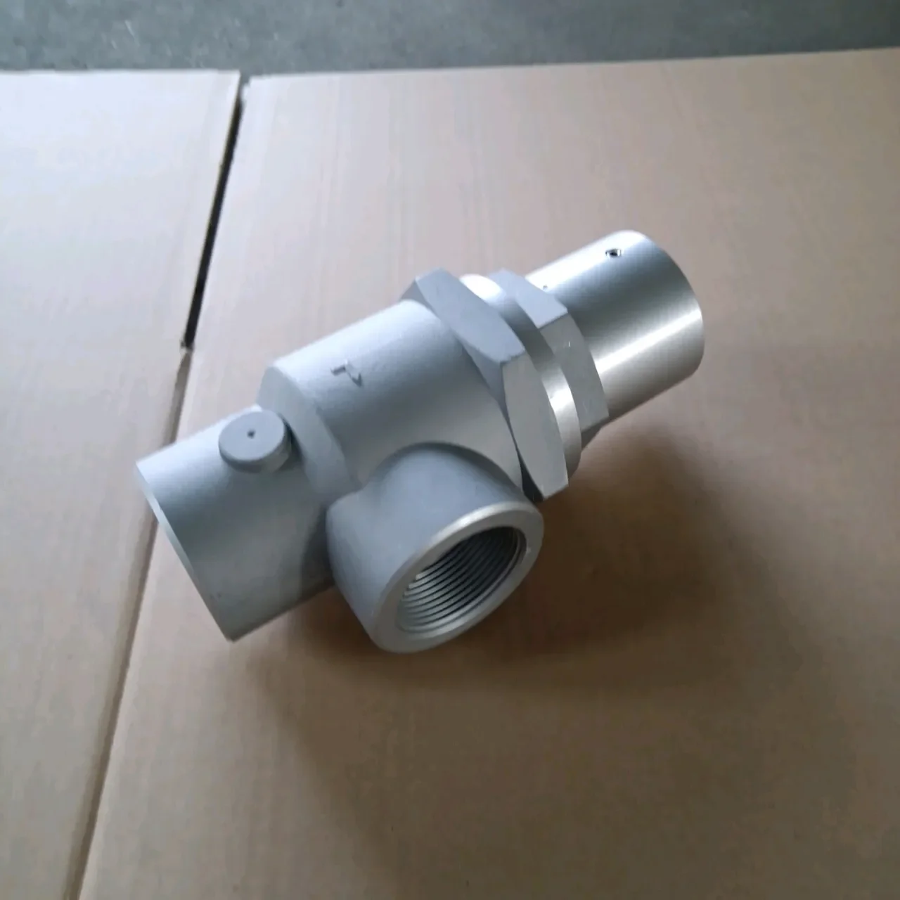 711632-201EDM527 2308010002 OEM Minimum Pressure Valve Industrial air Compressor Parts - Image 4