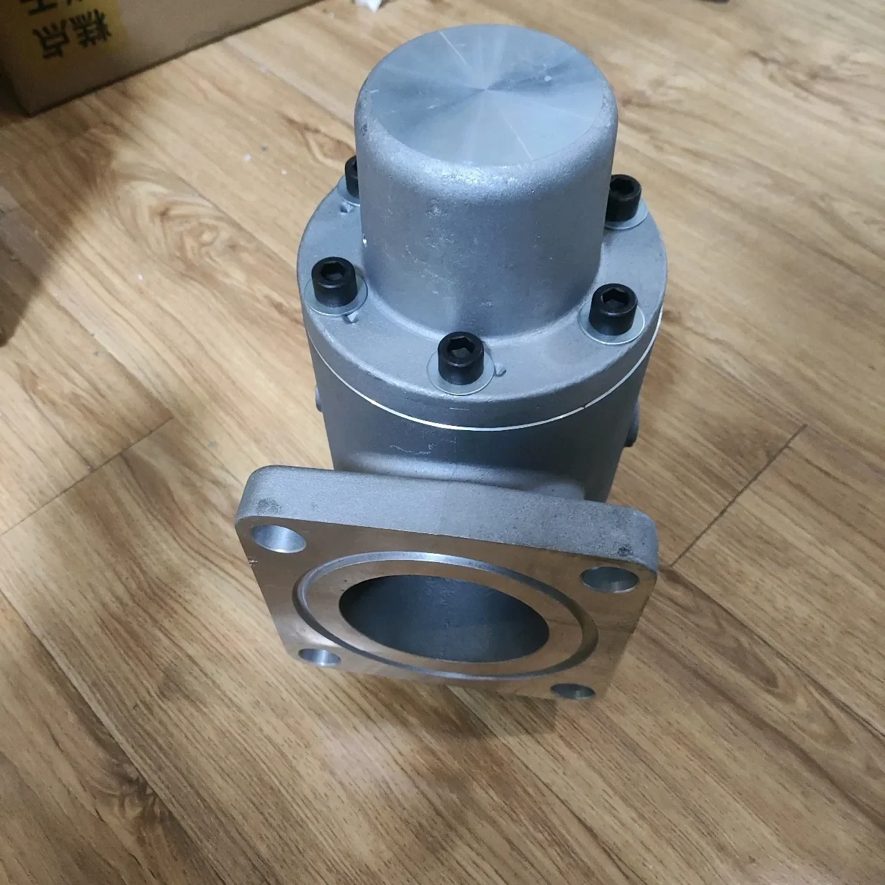 88298000-379 Minimum Pressure Valve Industrial air Compressor Parts Factory Direct Sales - Image 4